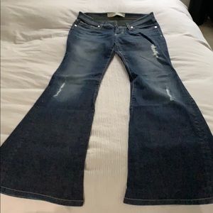 Flare leg jeans